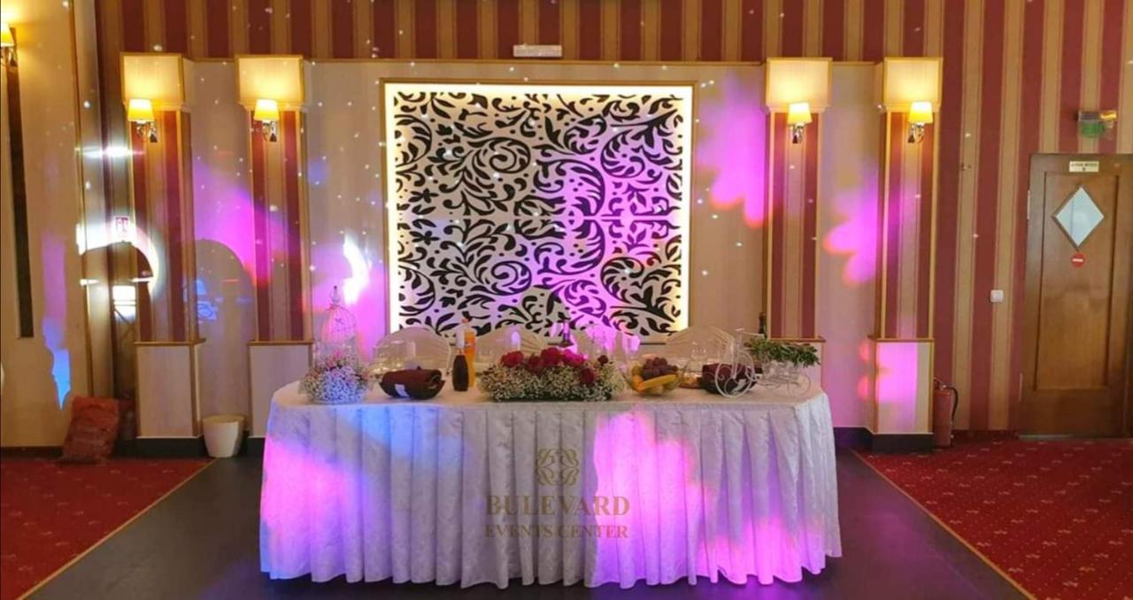 Hotel Bulevard Făgăraş Dış mekan fotoğraf