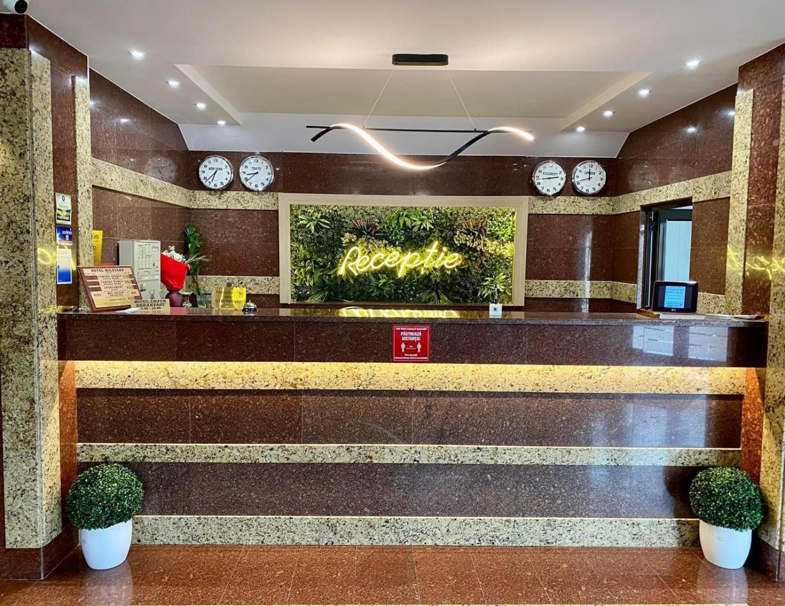 Hotel Bulevard Făgăraş Dış mekan fotoğraf