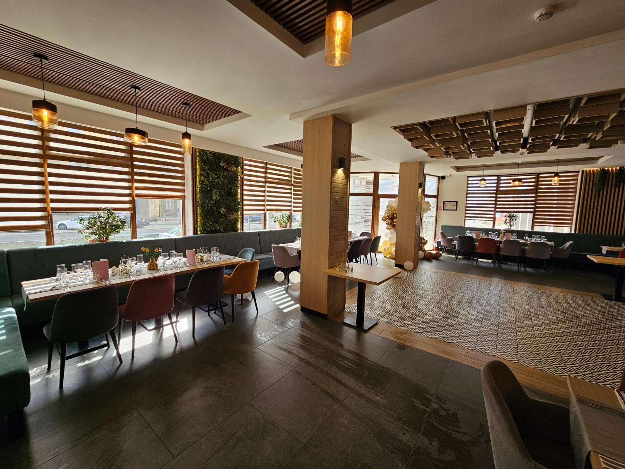 Hotel Bulevard Făgăraş Dış mekan fotoğraf