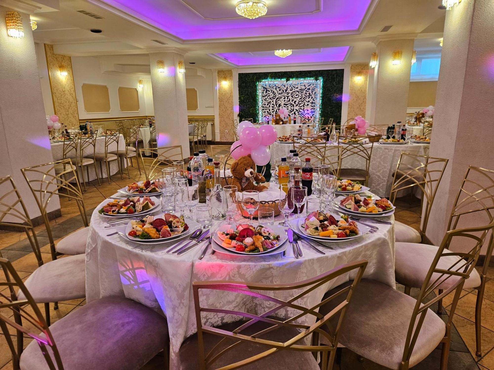 Hotel Bulevard Făgăraş Dış mekan fotoğraf