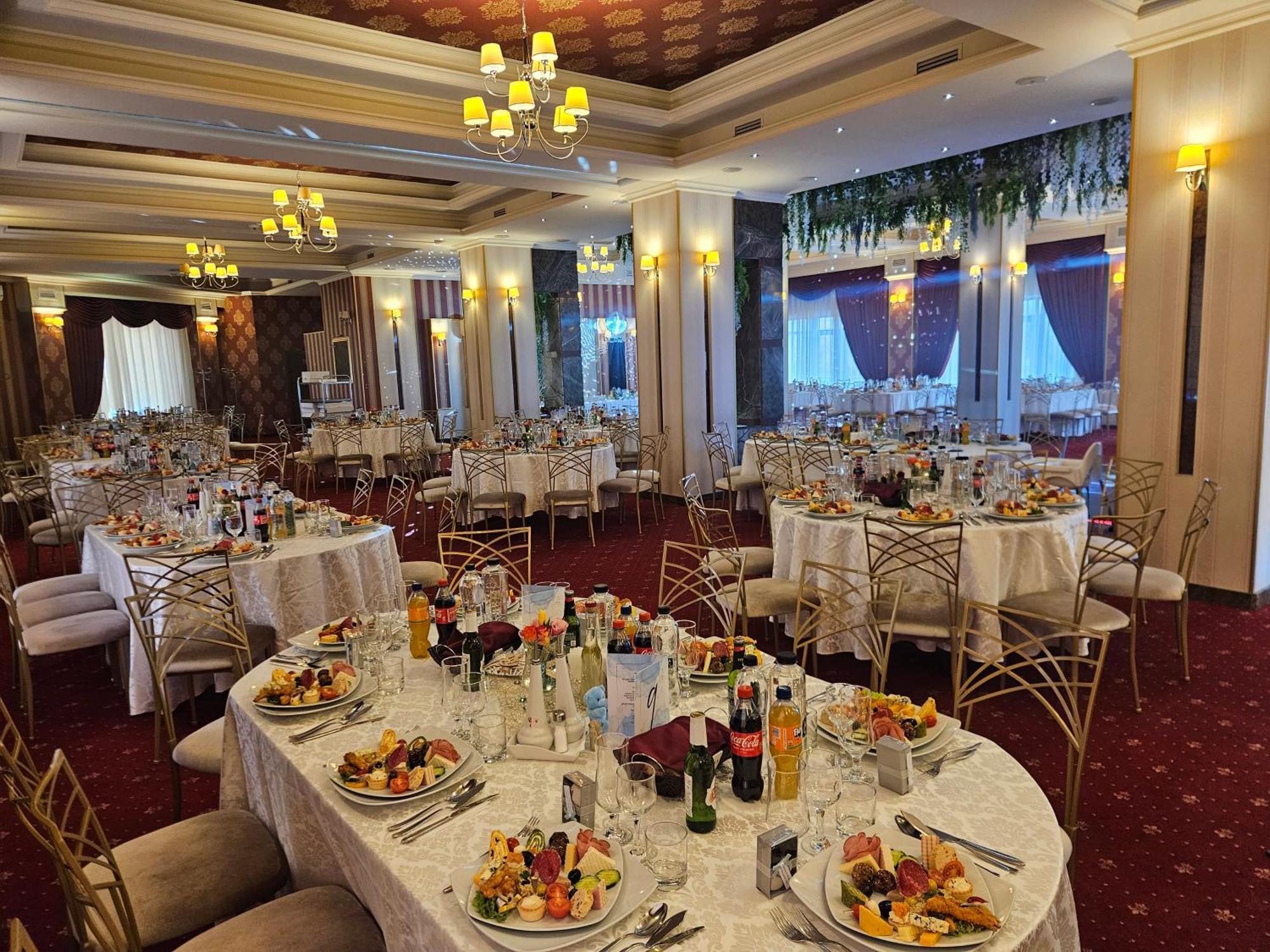 Hotel Bulevard Făgăraş Dış mekan fotoğraf